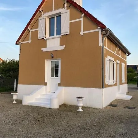 Maison De En Bord De Gold Holiday home Asnelles